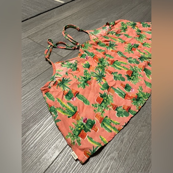 Cactus Cropped Tank - Picture 5 of 7